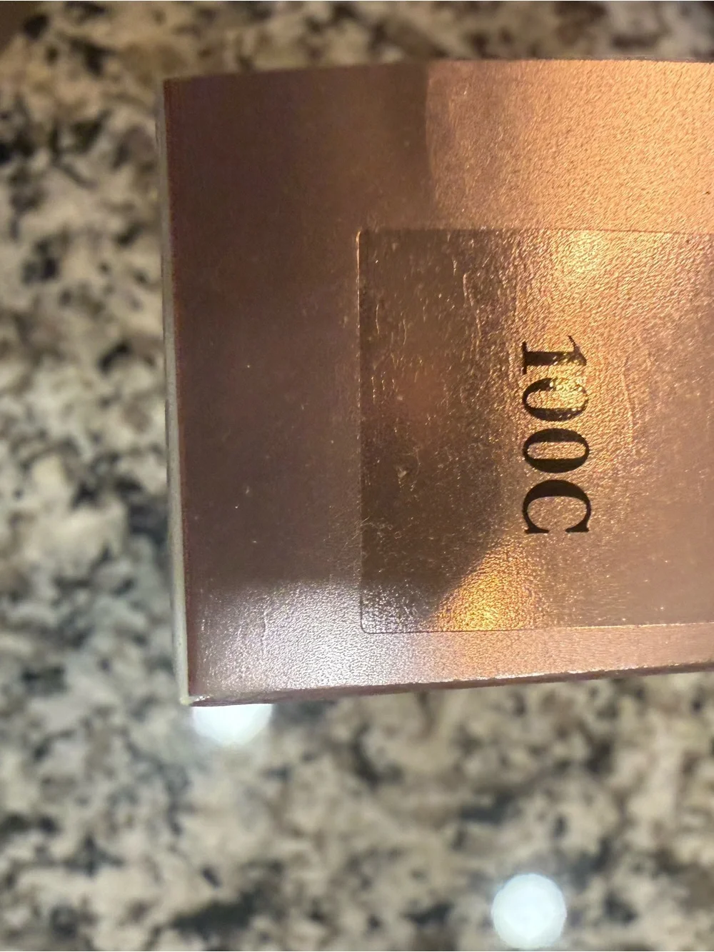 Elizabeth Arden Flawless Finish Skincaring Foundation - Black & White Text Label
